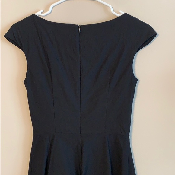Scoop neck flare dress - Black - Small - Veljie - Picture 3 of 4